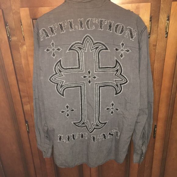 Affliction Other - Affliction black premium live fast burton down XL